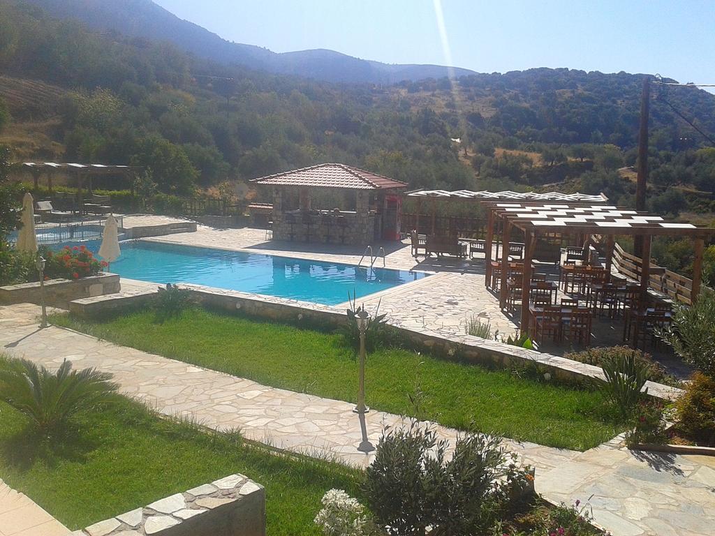 Ataviros Hotel Embonas Exterior photo